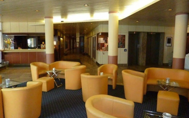 Europark Hotel International