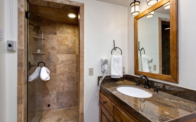 Abode at Pinnacle