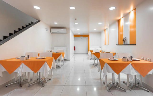 Faros 1 Hotel