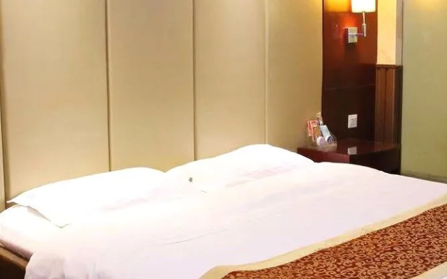Chengdu Boli Hotel