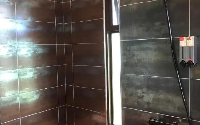 Ruo Shui Hotspring Hotel