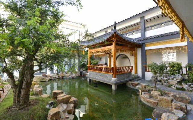 Yunhe Yebo Hotel (Wuxi Lingshan Giant Buddha Nianhuawan Branch)
