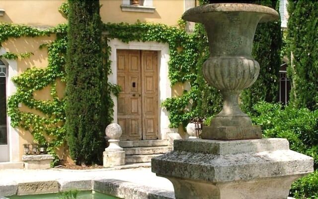 Chambre d'Hotes de Charme Avignon: La Banastière