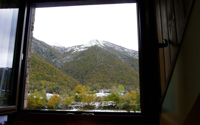 Apartamentos Rurales L Abiseu