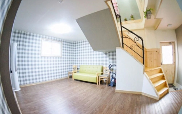 Jeongeup Brahms Pension