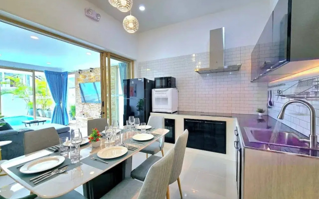 Lux Sila Pool Villa 3 Bedrooms 4 Beds