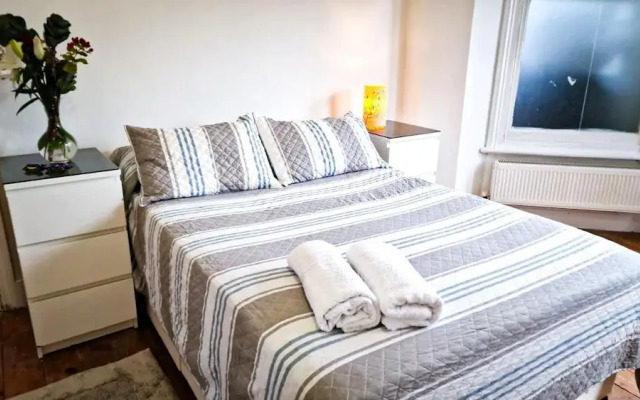 Cosy Affordable Near Central -up2 4 People/netflix