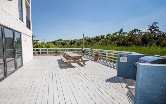 Sea Mark Towers #505