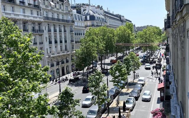 Arc de Triomphe - Spacieux appartement - B 1626