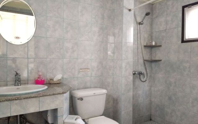 Khao Nam Khang Resort