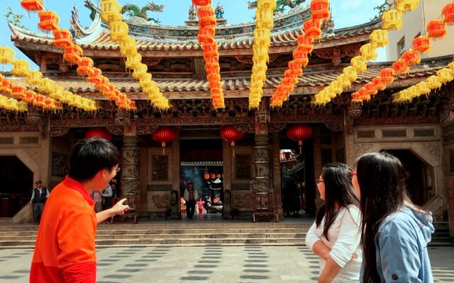 Uni Resort- Lukang