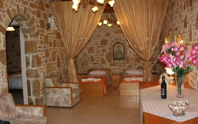 Villa Fabrika