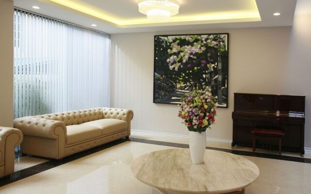 Apartment Tay Ho