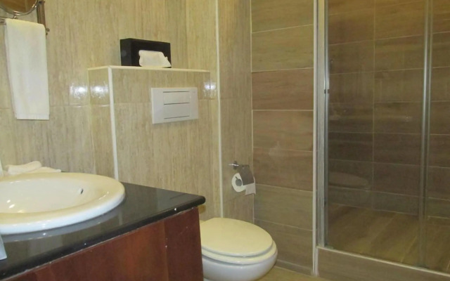 Holiday Inn Accra Airport