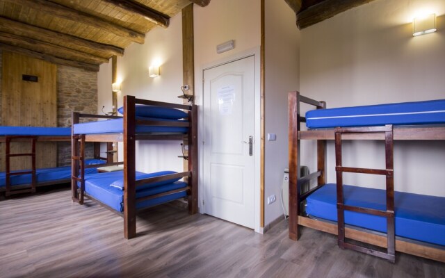 Albergue La Casona de Sarria