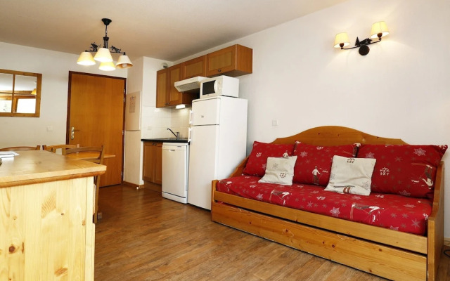 Apartment in French Alps With Pool & Ski Access