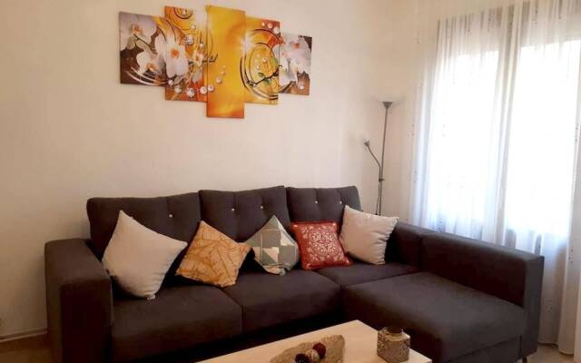 Apartment with 3 Bedrooms in Cardona, with Wonderful City View, Enclosed Garden And Wifi