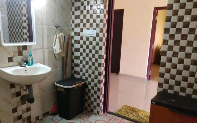 BIG DORM ROOM TENT Near MALPE BEACH