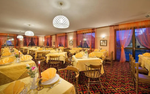 Hotel Cristallo