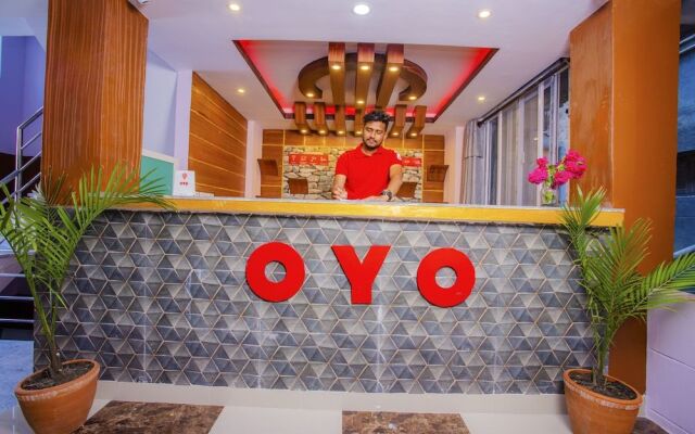 Oyo 303 Hotel Luxury