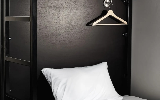 The Pod Sydney - Hostel