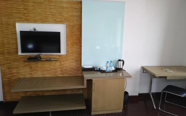 Rosewood International Hotel