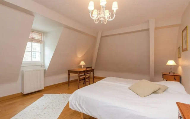 Le Hameau du Chateau - Elegance and Serenity
