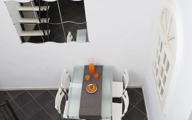 Loft a Chiaia a pochi passi dal lungomare