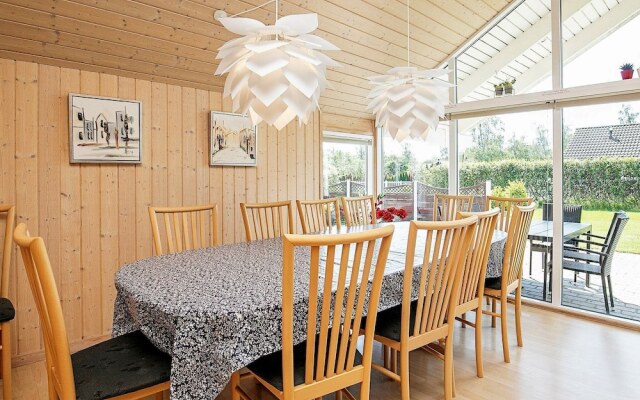 Luxurious Apartment in Væggerløse With Sauna
