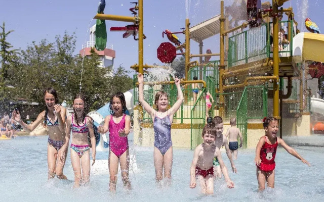 Pet-friendly Coastal Getaway