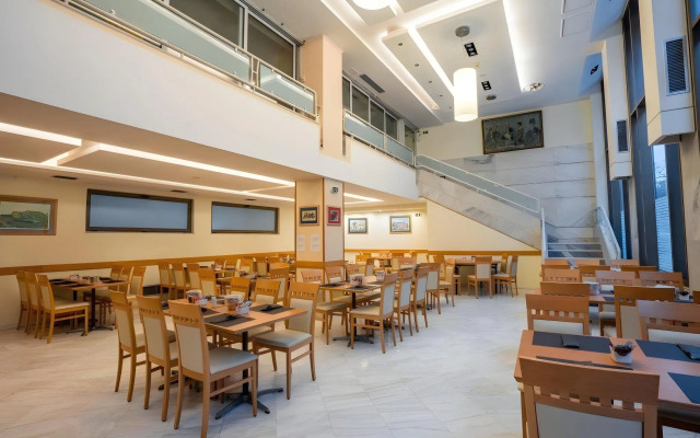 Hotel Ilissos
