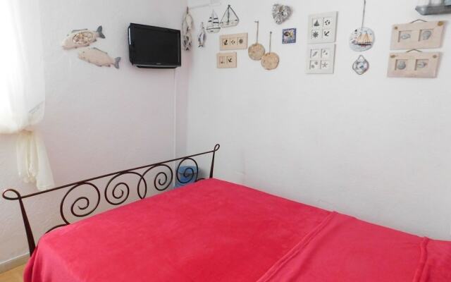 Coloured - Apartments on Island - A1 - Plavi :