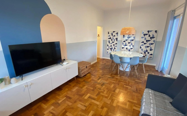 Apartamento encantador em prédio histórico