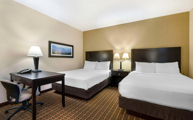 Best Western Pacific Inn
