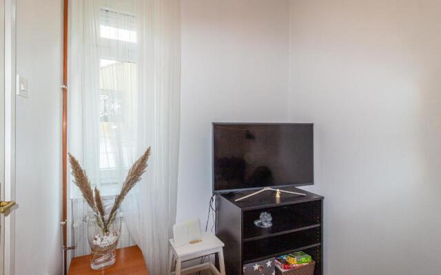 Apartment G37