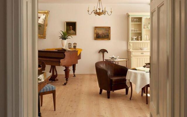 Ottmanngut Suite  Breakfast