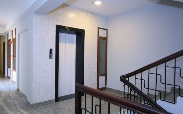 OYO Flagship 16910 Hotel Prince Palace