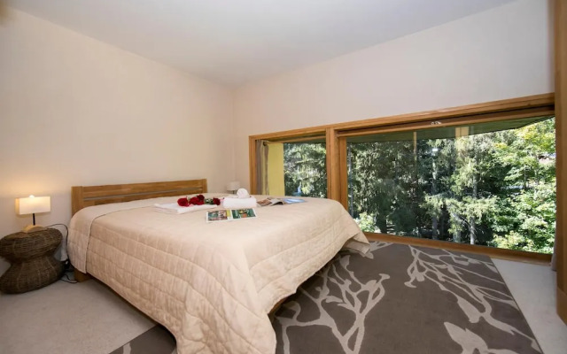 R Sidence Grand Roc - Ancolies 104