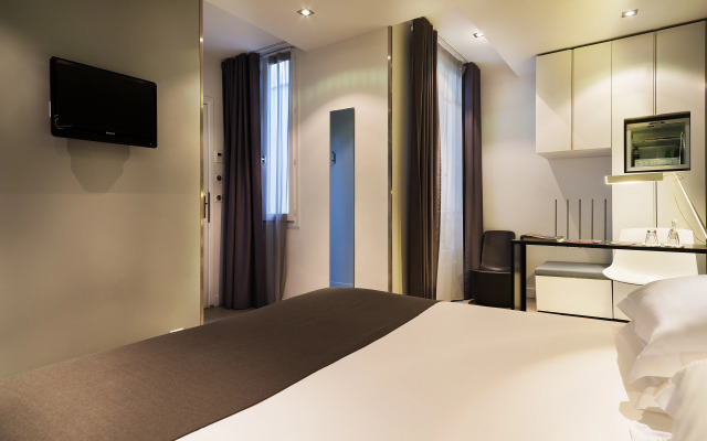 Hotel Arc de Triomphe Etoile