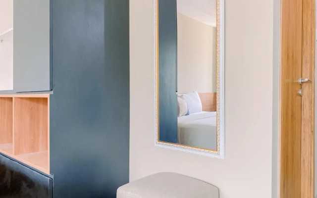 Cozy Living Studio at LRT City Jatibening Apartment