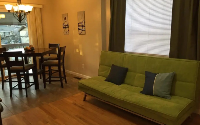 Brighton Guesthouse (Walk to Metro)