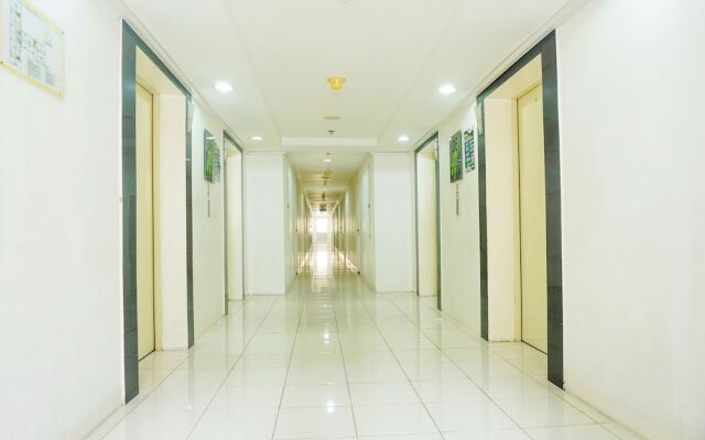 Capital O 91651 Independent99 Near Kalibata city square