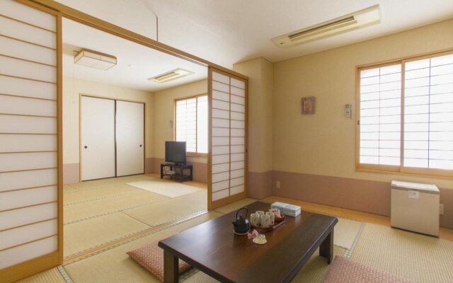Nagomiyado Towa
