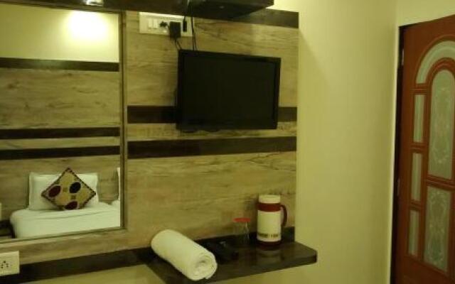 Room Maangta 122 - Andheri East