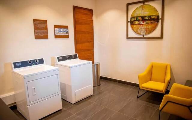 Airport Hotel Entebbe