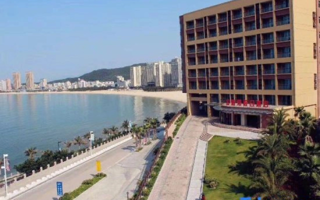 Shenlan Holiday Apartment(Yangjiang Hailing Island Dajiaowan Water Park)