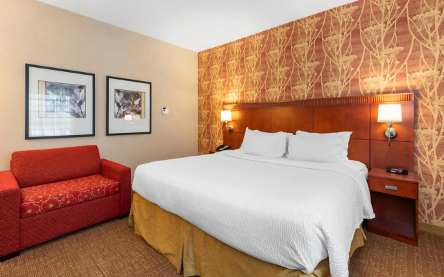 Courtyard by Marriott Toledo Airport Holland