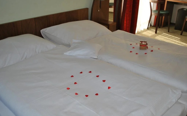 Beltine Forest Hotel