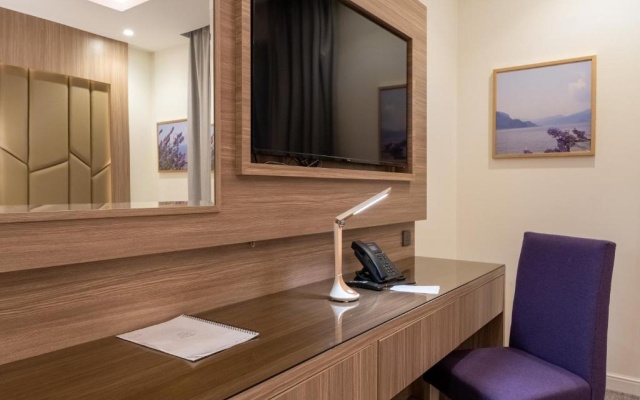 Tura Hotel AlNuzha