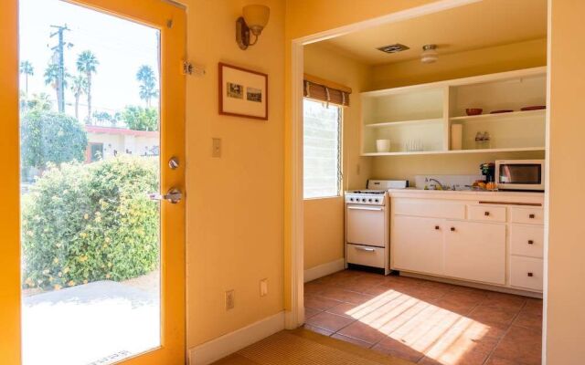 Mojave Resort - Adults Only